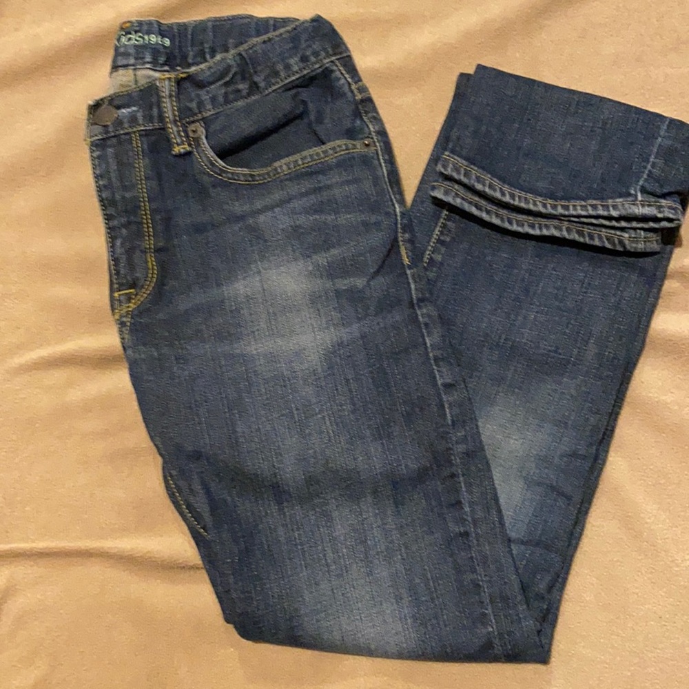 GapKids Boys Skinny Jeans, Size 14, Medium Wash. Hidden adjustable waist.
